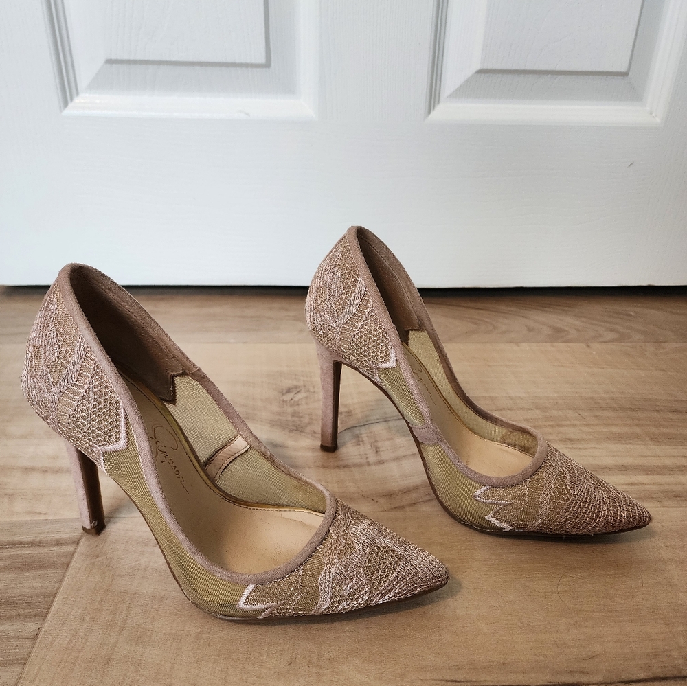 Jessica Simpson Women's Tan Lace Flats - Picture 2 of 5